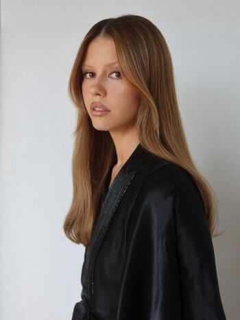 Full leaked Mia goth private photo