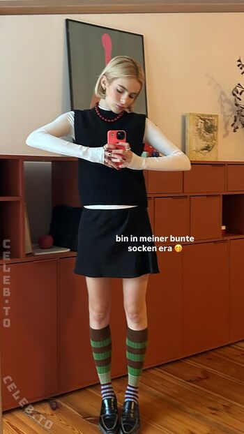 Full leaked Mia guethe private photo