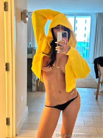 Full leaked Mia khalifa  page private photo
