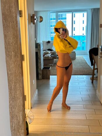 Full leaked Mia khalifa  page private photo