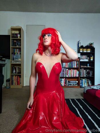 Full leaked Mia moore page private photo