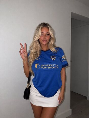 Full leaked Mia robin private photo