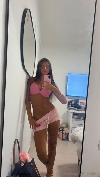 Full leaked Mia valee private photo