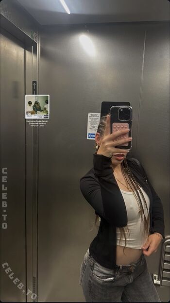Full leaked Mia werner private photo