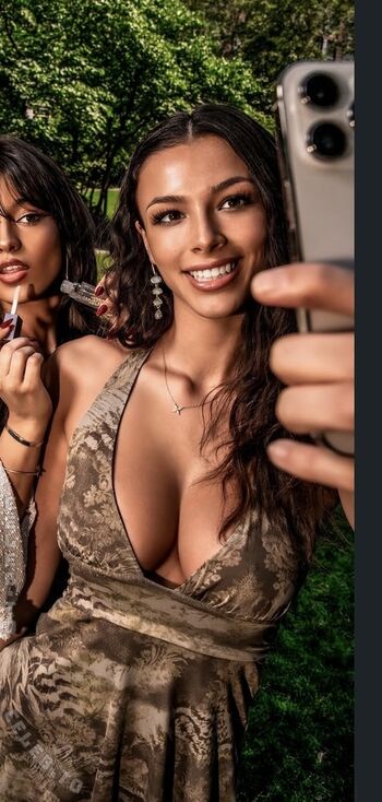 Full leaked Mia wynn page private photo