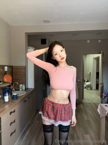 miaayoungg_