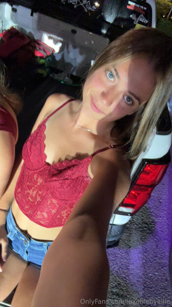 Full leaked Miabrielle private photo