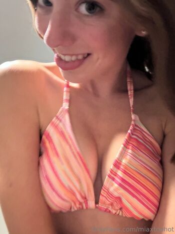 Full leaked Miabrielle private photo