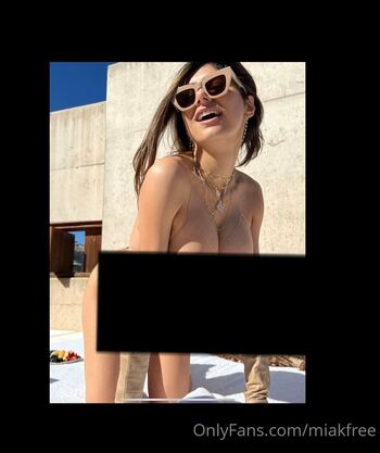 Full leaked Miakfree private photo