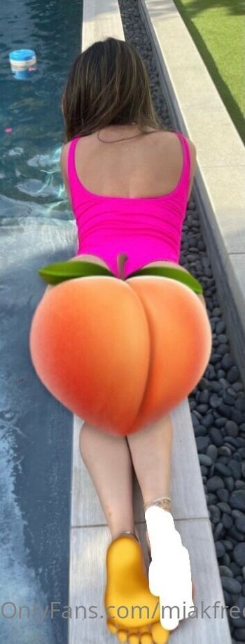 Full leaked Miakfree private photo