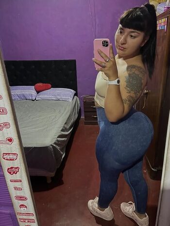 Full leaked Micamansillaa private photo