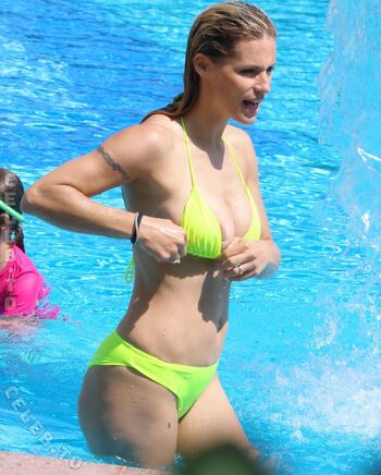 Full leaked Michelle hunziker private photo