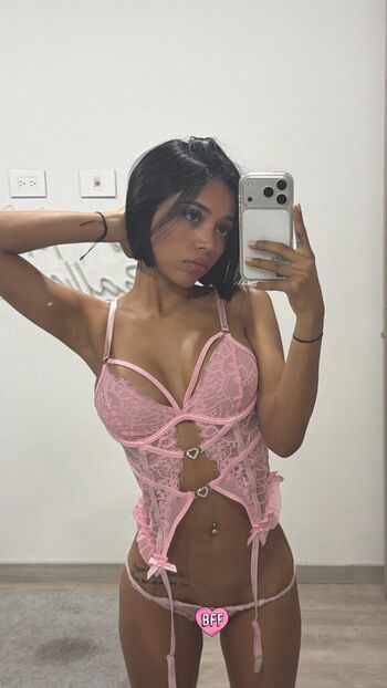 Full leaked Michellediazx private photo