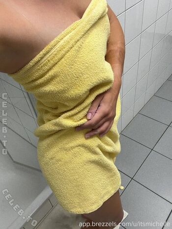 Michellegrsz / 112_michelle