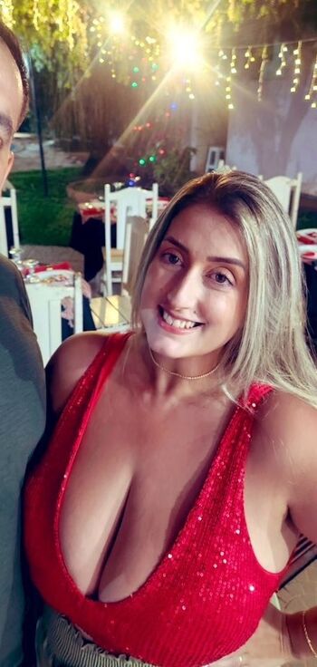 Michelly R. Pacecka