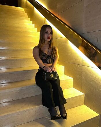 Full leaked Midget valentina private photo