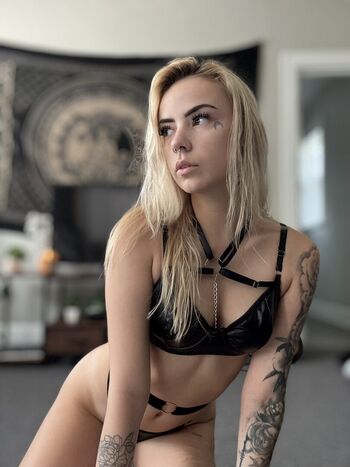 Full leaked Midnight ravn private photo