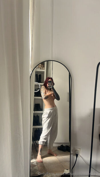 Full leaked Mihappybunny private photo