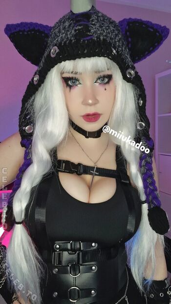 Full leaked Miiukadoo private photo