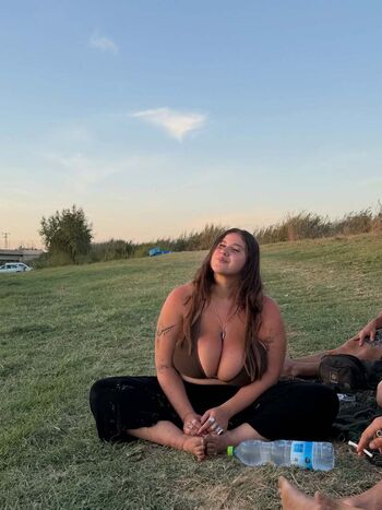 Full leaked Mikaash private photo