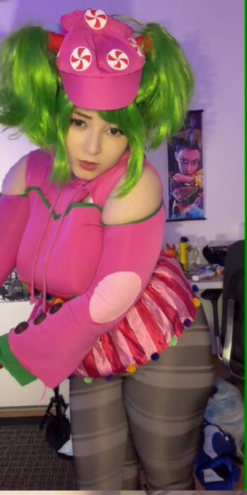 Full leaked Mikaiichan private photo