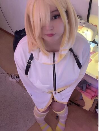 Full leaked Mikaiichan private photo