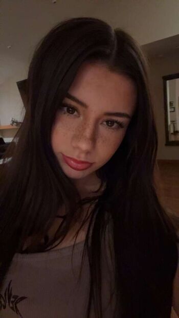 Full leaked Mikayla campinos private photo