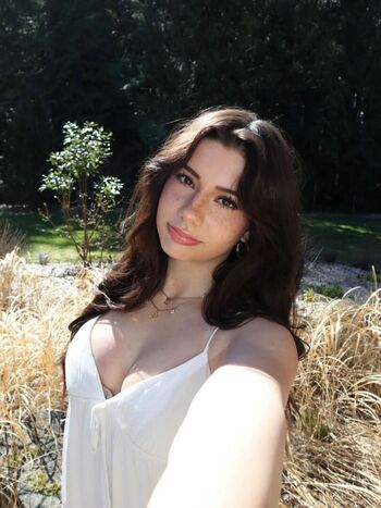 Full leaked Mikayla campinos private photo