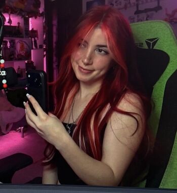 Full leaked Mikiexe private photo