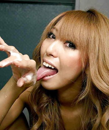 Full leaked Miku oguri page private photo