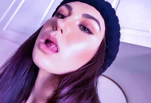 Full leaked Milan bella comley private photo