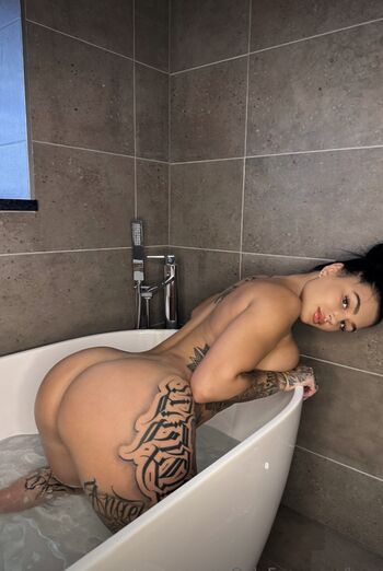 Full leaked Milavpy private photo