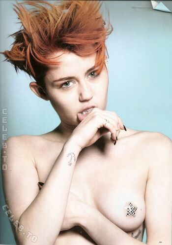 Full leaked Miley cyrus page private photo