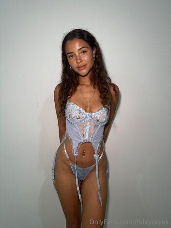 Full leaked Miley reyes page private photo