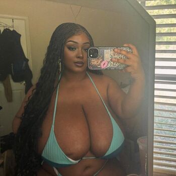 Full leaked Milkmami private photo