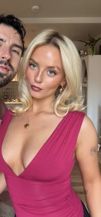 Full leaked Millie gibson private photo