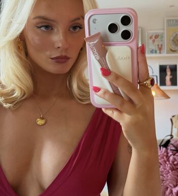 Full leaked Millie gibson private photo