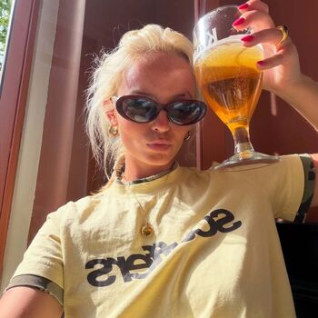 Full leaked Millie gibson private photo