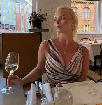 Full leaked Millie gibson private photo