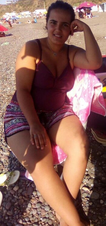 Full leaked Mimi algerienne private photo