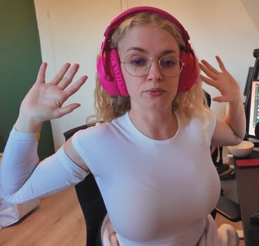 Full leaked Mimi lintrup private photo