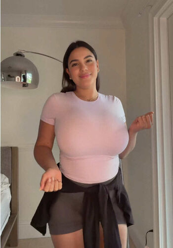 Full leaked Mimi page private photo
