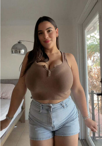 Full leaked Mimi private photo