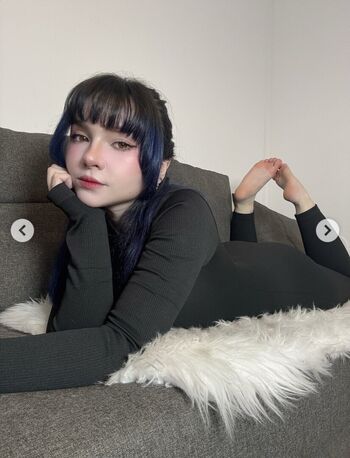 Leaked Hazellanexx/ private photo viral onlyfans