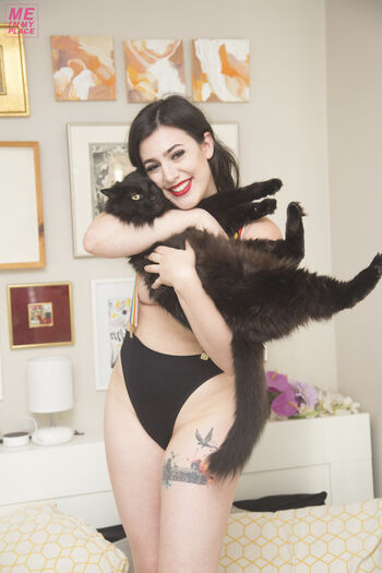 Leaked Azali alexi/ private photo viral onlyfans