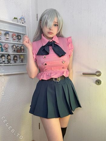 Full leaked Mina min page private photo