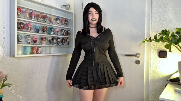 Full leaked Mina min page private photo