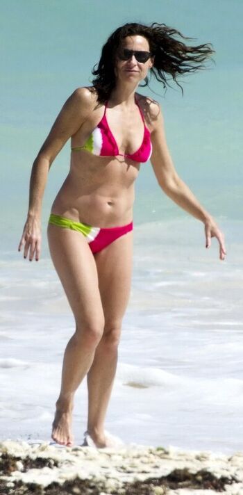 Full leaked Minnie driver private photo