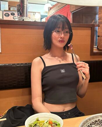 Minnie (Nicha Yontararak - I-dle