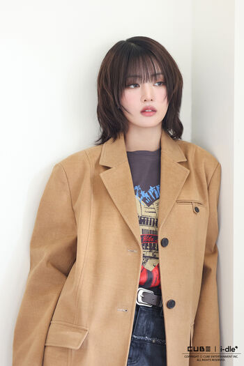 Minnie (Nicha Yontararak - I-dle